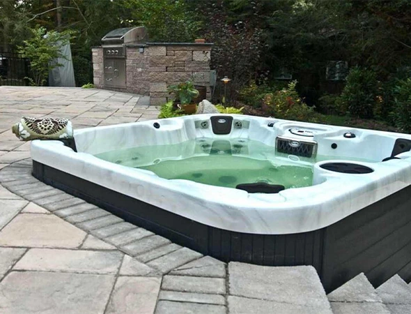 Top-Rated Custom Hot Tub Installation in Ellsworth ME